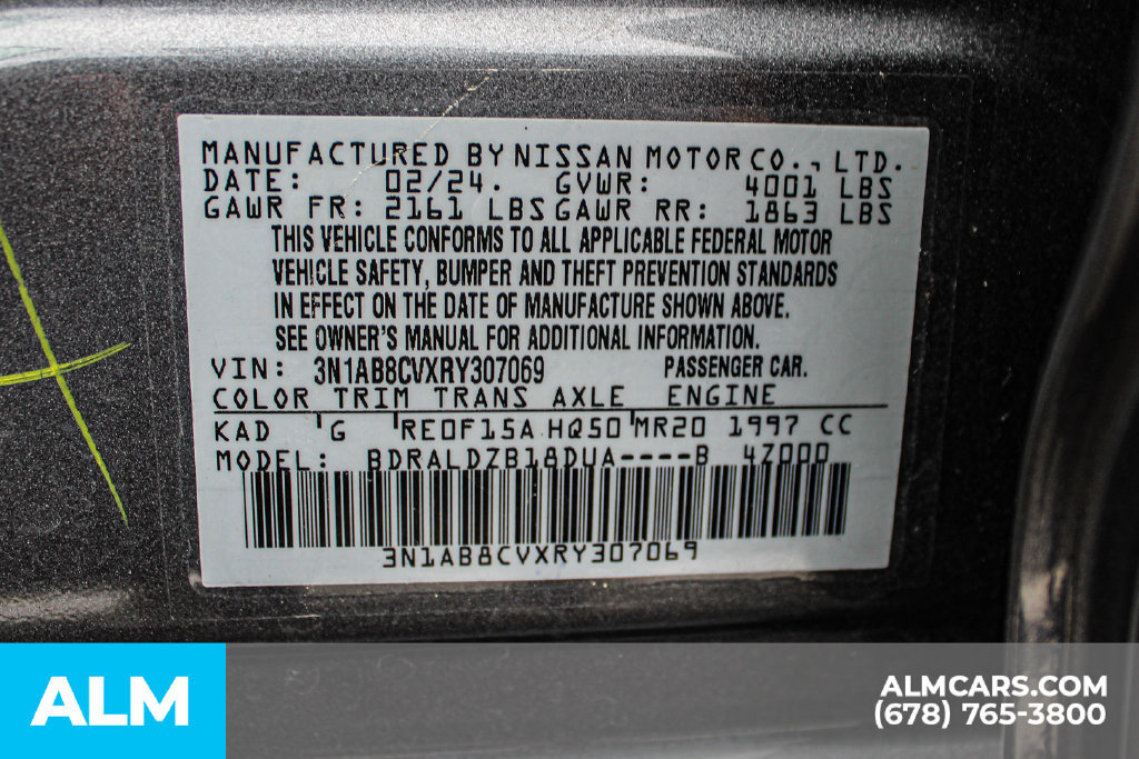 Used 2024 Nissan Sentra SV FWD image 39