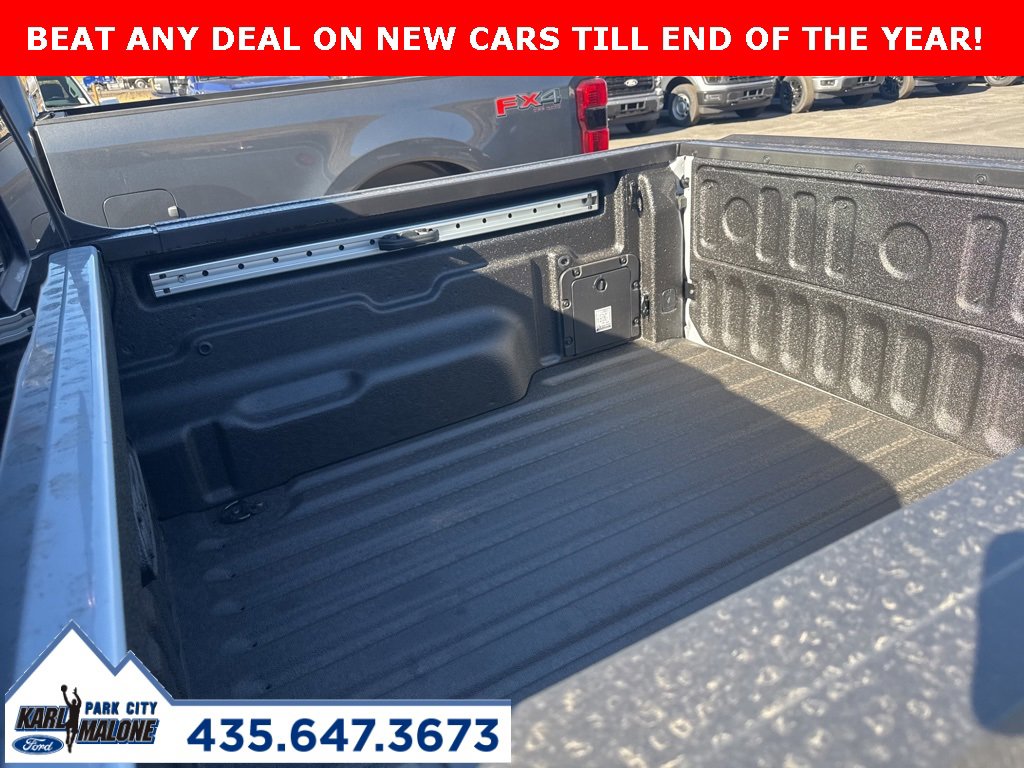 New 2025 Ford Maverick Lariat w/ Black Appearance Package image 13