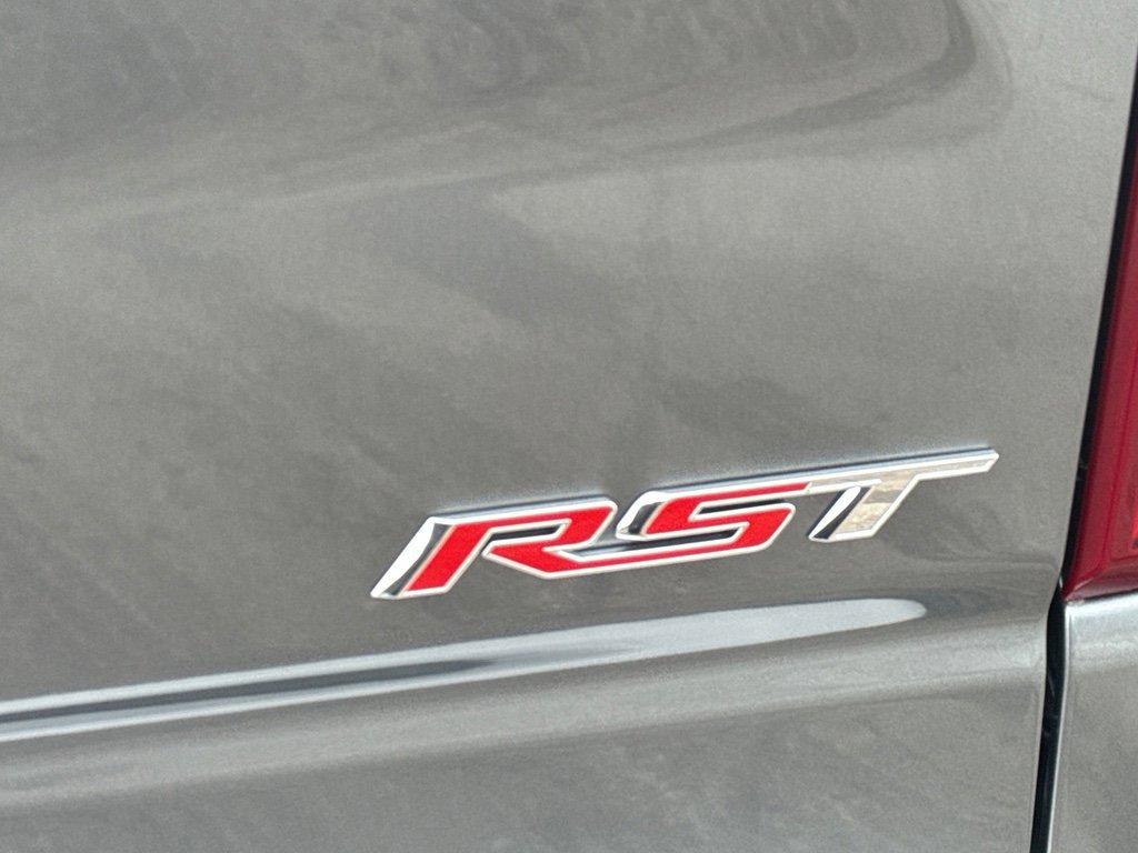 Used 2020 Chevrolet Silverado 1500 RST image 9