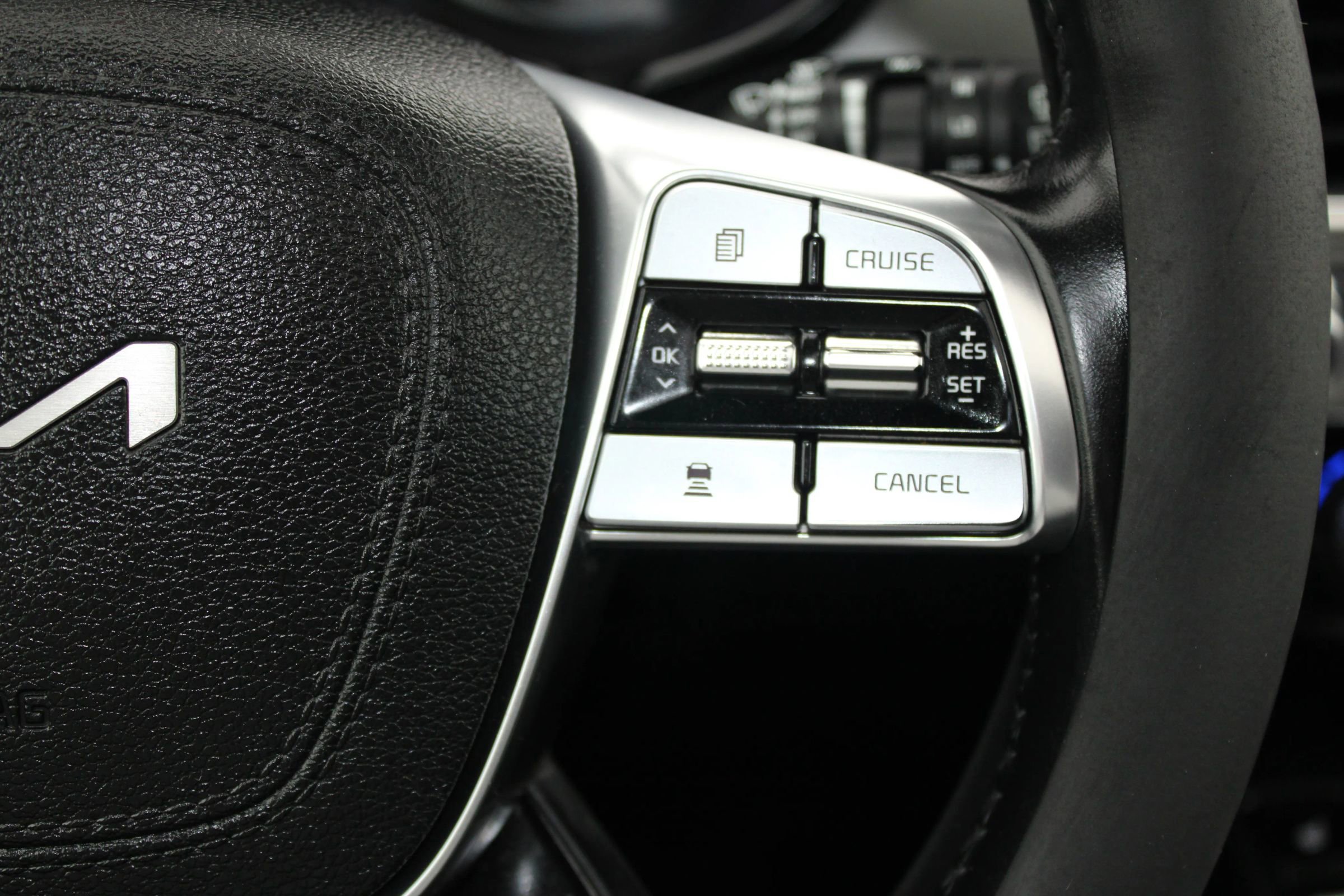 Used 2022 Kia Telluride S image 21