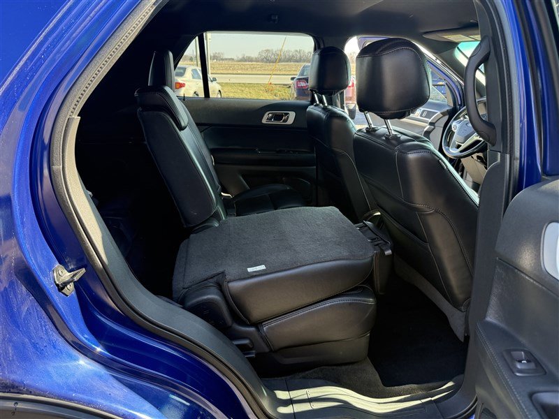 Used 2013 Ford Explorer XLT image 8