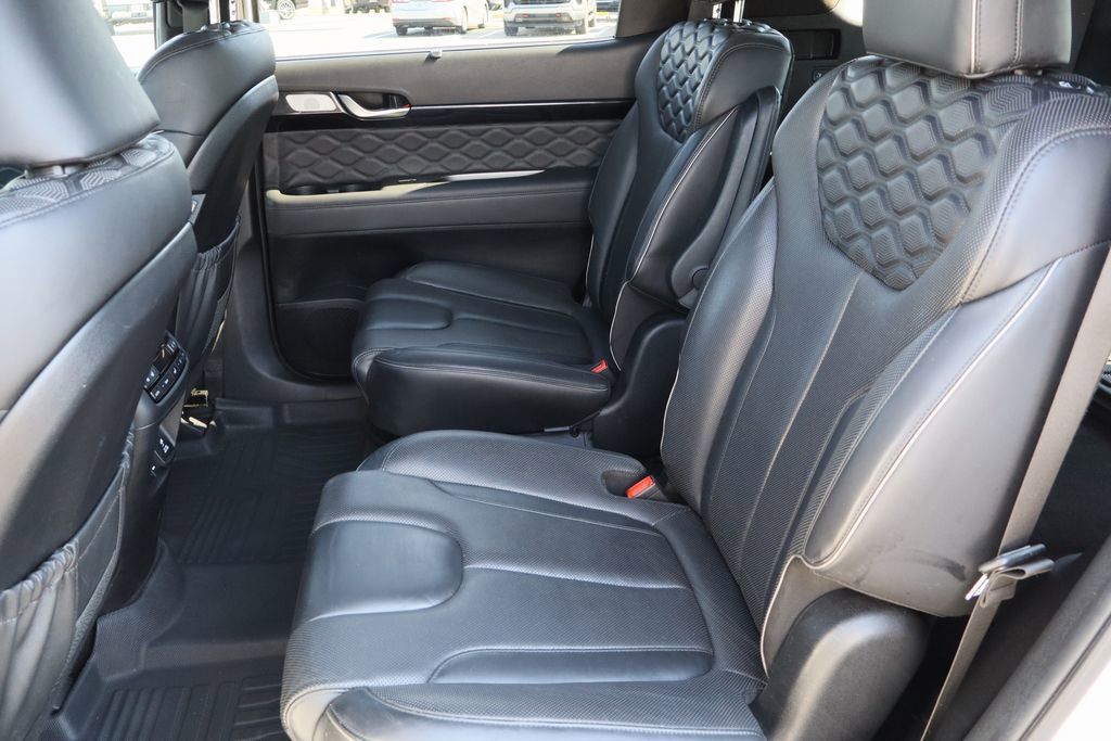 Used 2022 Hyundai Palisade Calligraphy w/ Cargo Package image 25