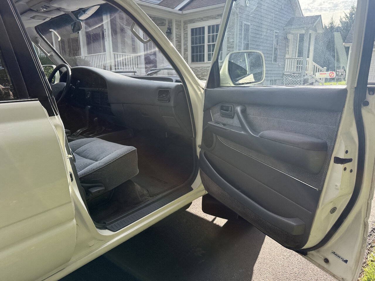 Used 1993 Toyota Land Cruiser AWD/4WD image 83