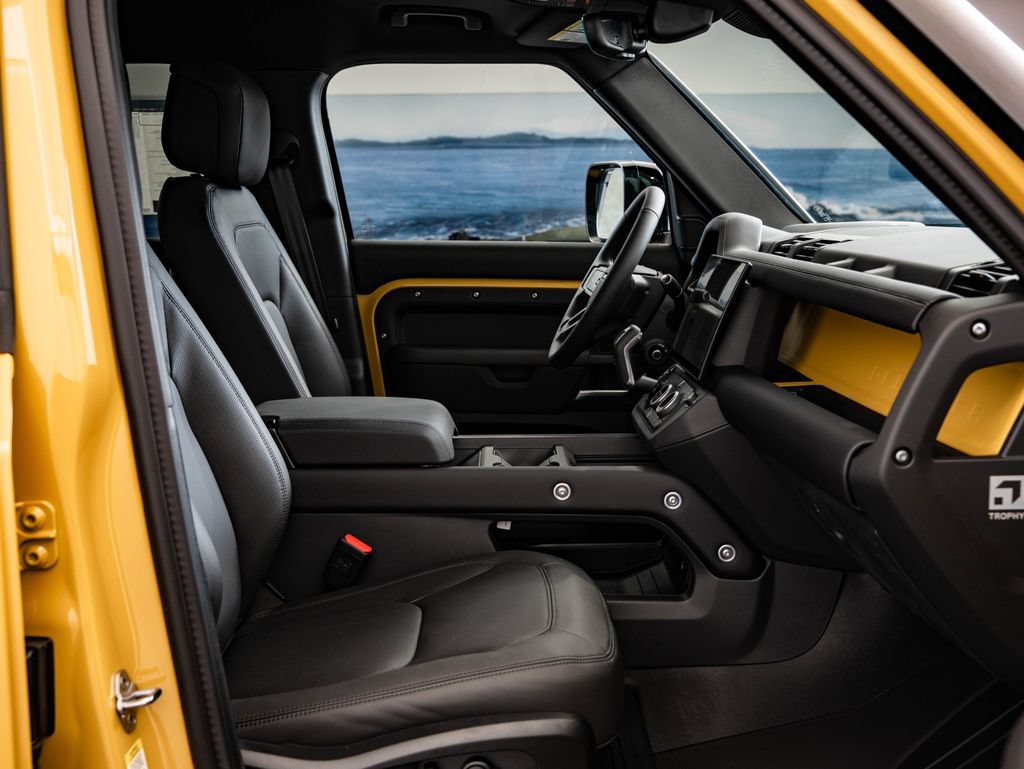 New 2026 Land Rover Defender 110 Trophy Edition AWD/4WD image 27