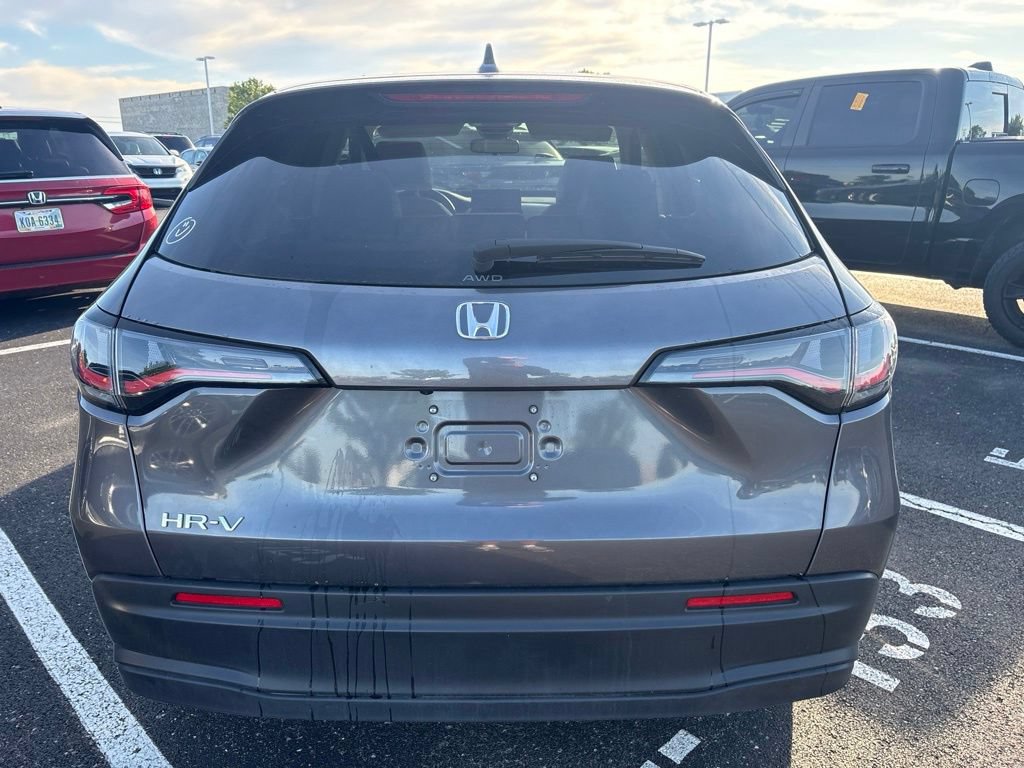 Used 2026 Honda HR-V LX image 8