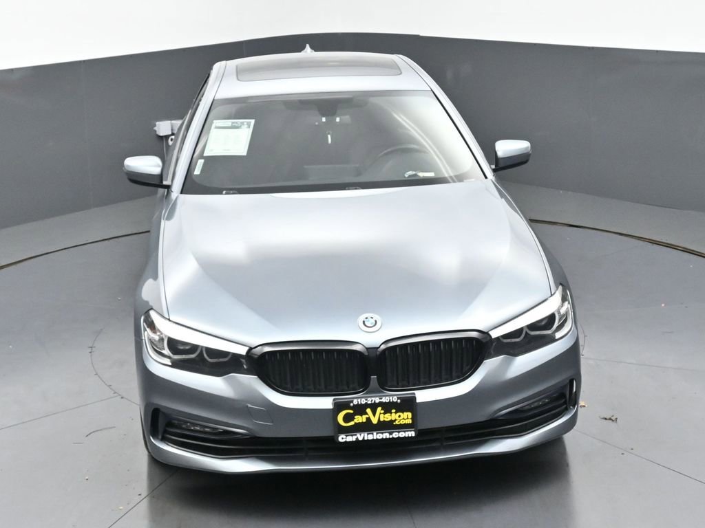 Used 2018 BMW 530e image 12
