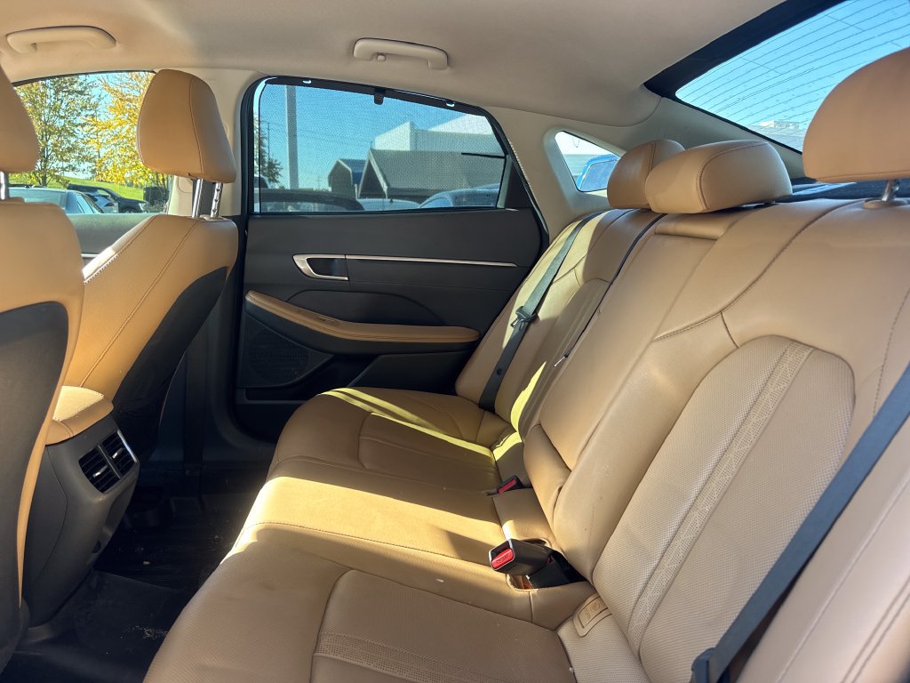 Used 2022 Hyundai Sonata Limited FWD image 11