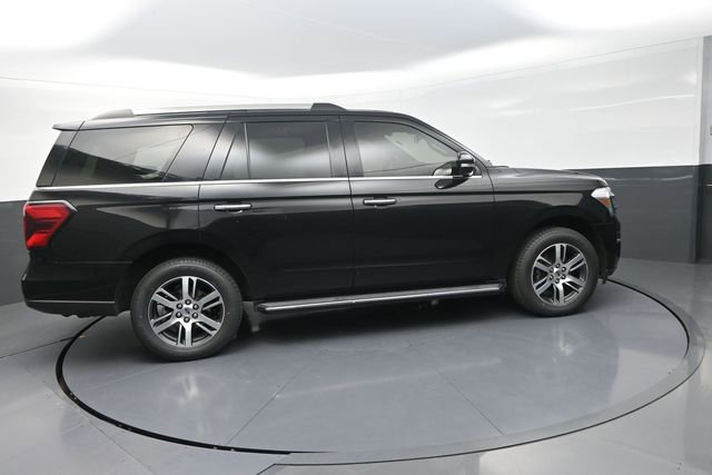 Used 2022 Ford Expedition Limited AWD/4WD image 32