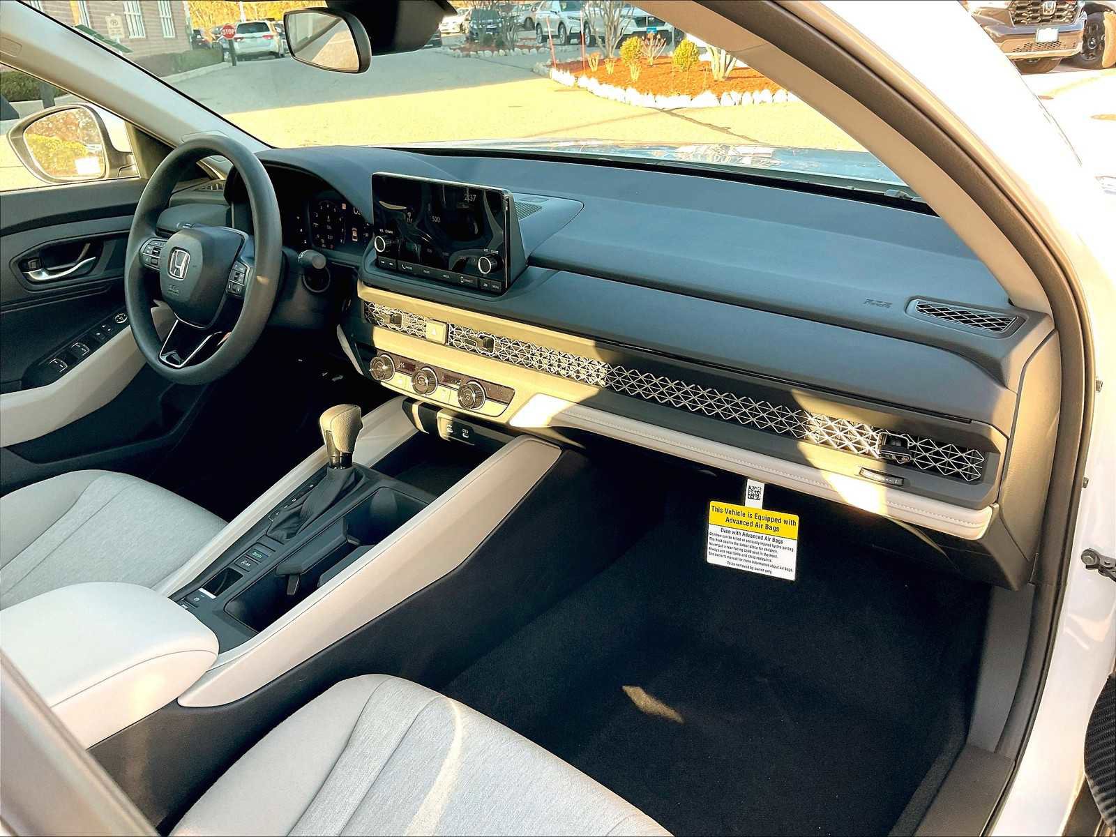 New 2025 Honda Accord LX image 10