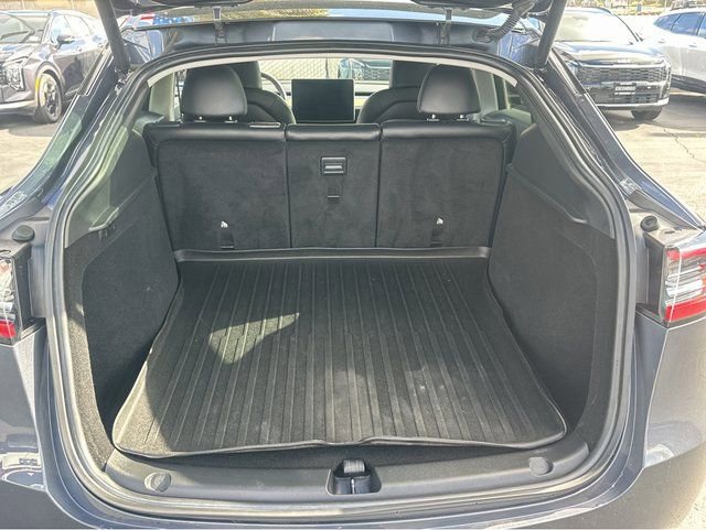 Used 2023 Tesla Model Y Long Range image 18