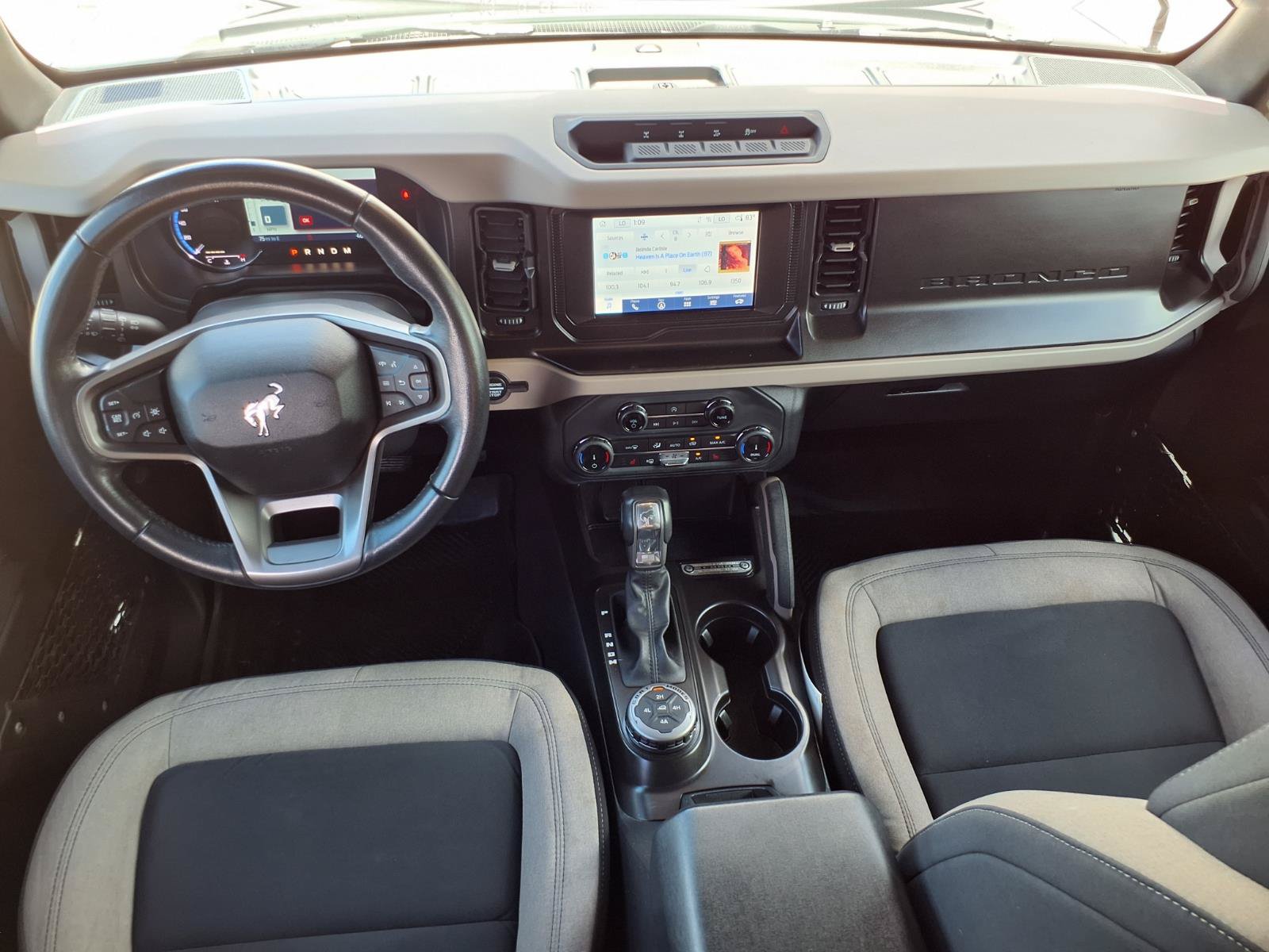 Used 2022 Ford Bronco Big Bend w/ Sasquatch Package AWD/4WD image 5