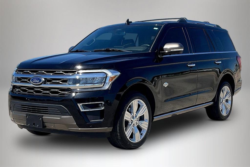 Used 2024 Ford Expedition King Ranch RWD image 2