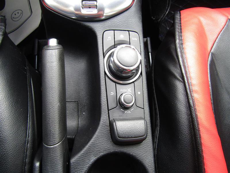 Used 2017 Toyota Yaris iA image 22