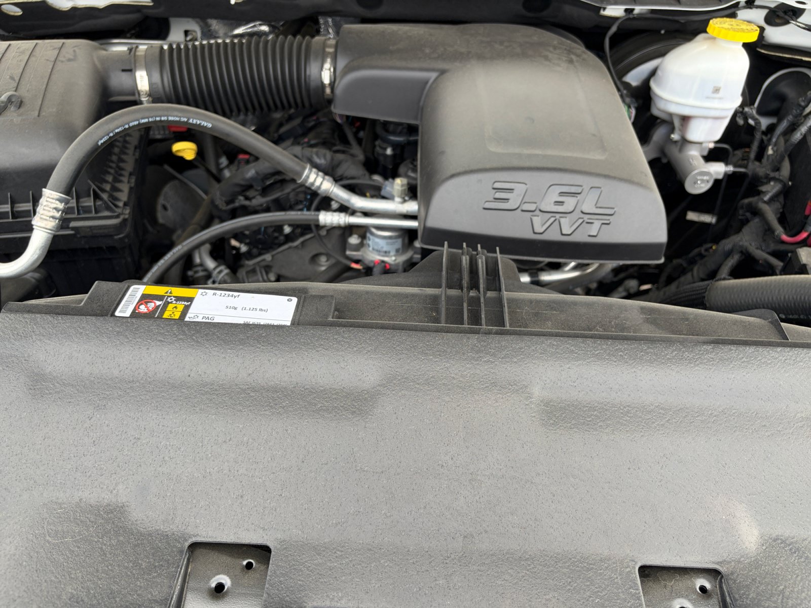 Used 2024 RAM 1500 Warlock AWD/4WD image 33