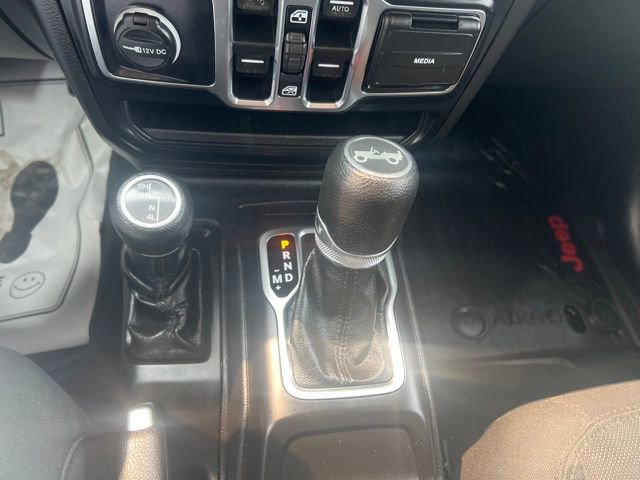 Used 2019 Jeep Wrangler Unlimited Sport w/ Cold Weather Group image 25