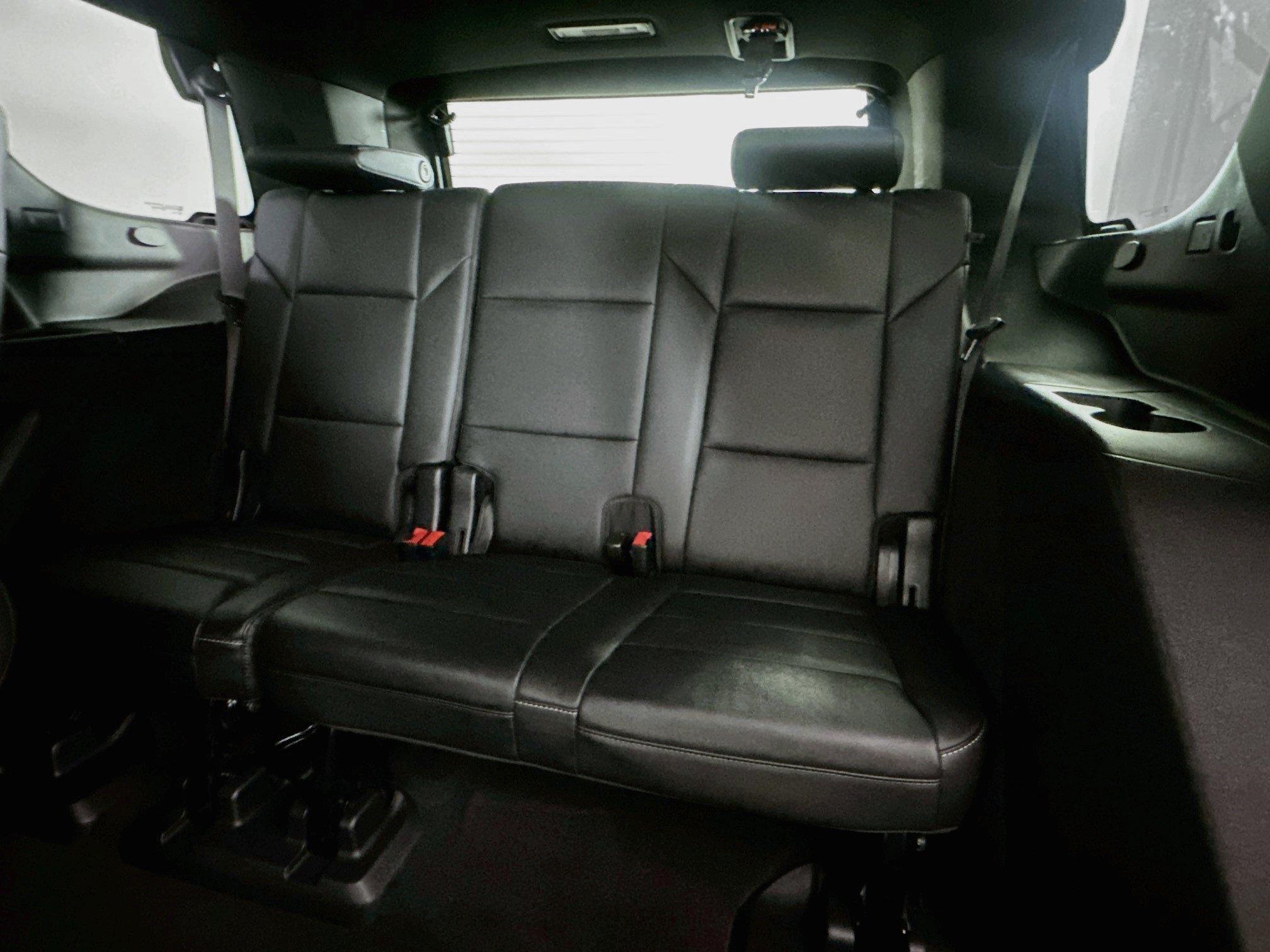 Used 2022 Cadillac Escalade Luxury RWD image 29