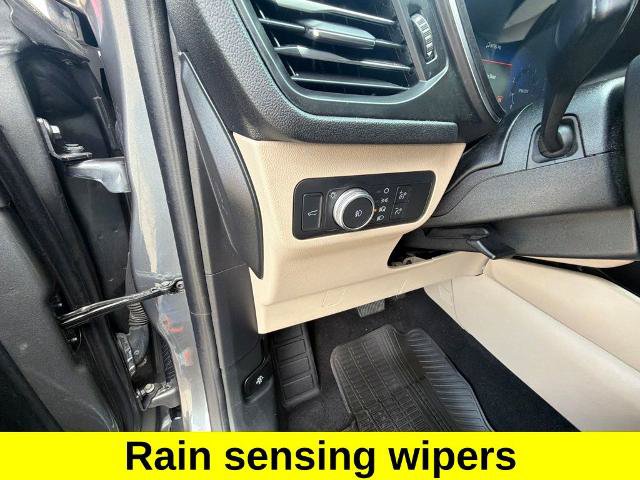 Certified 2022 Ford Escape Titanium AWD/4WD image 19