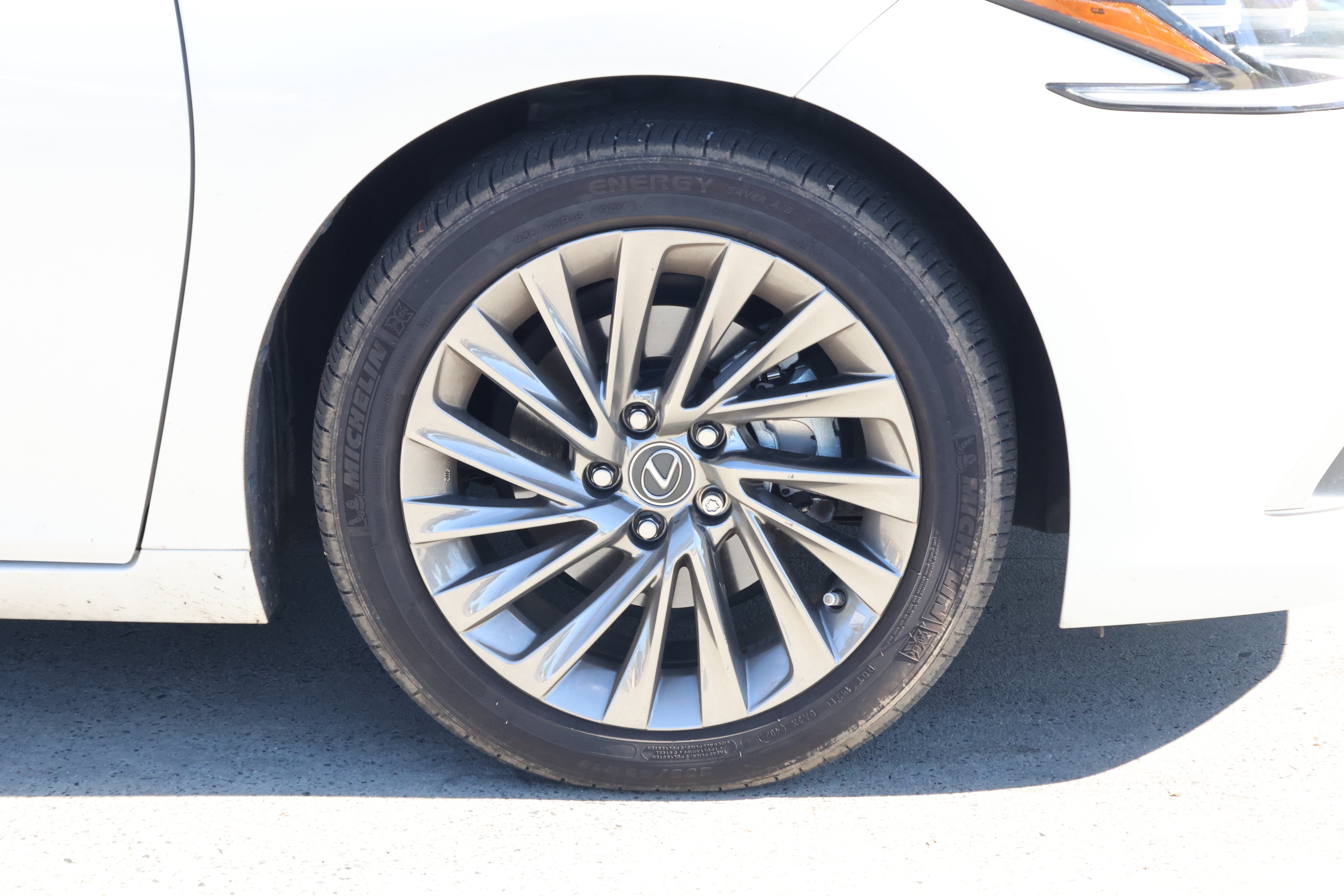 Certified 2025 Lexus ES 350 Ultra Luxury w/ Accessory Package (Z2) FWD image 11