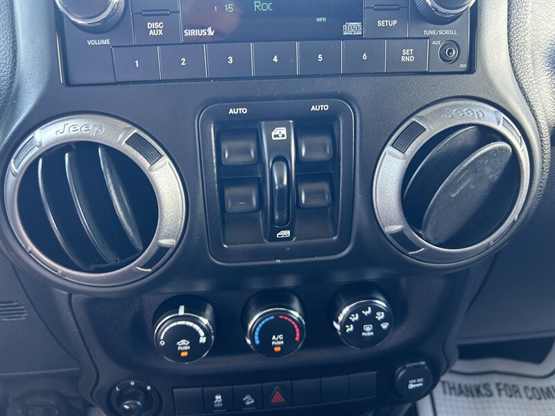 Used 2016 Jeep Wrangler Unlimited Sport w/ Quick Order Package 24S AWD/4WD image 11