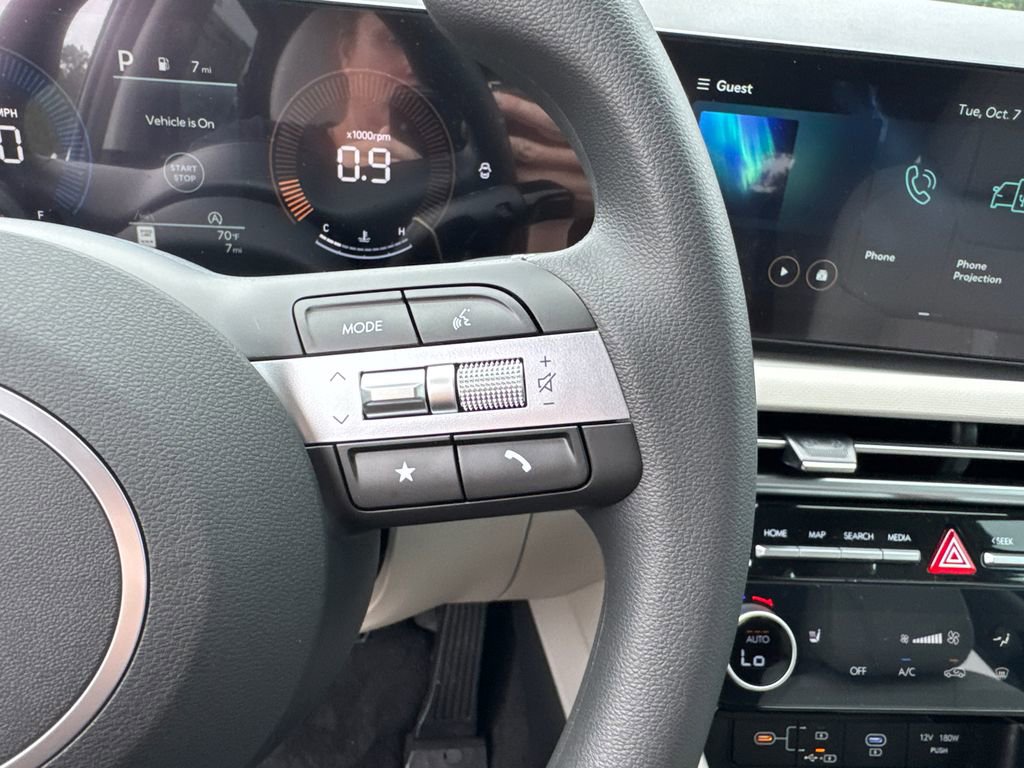 New 2026 Hyundai Tucson SEL image 16