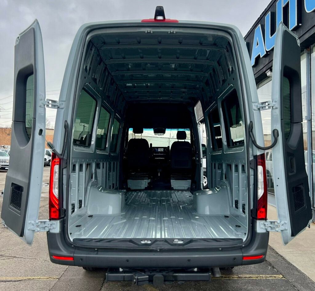 Used 2026 Mercedes-Benz Sprinter 3500 image 8