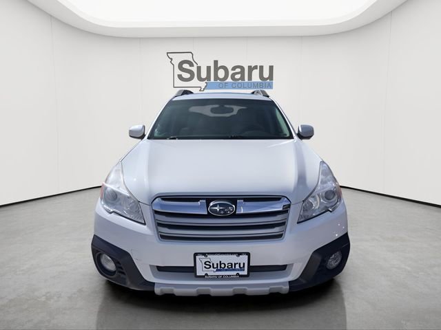 Used 2014 Subaru Outback 2.5i Limited image 2