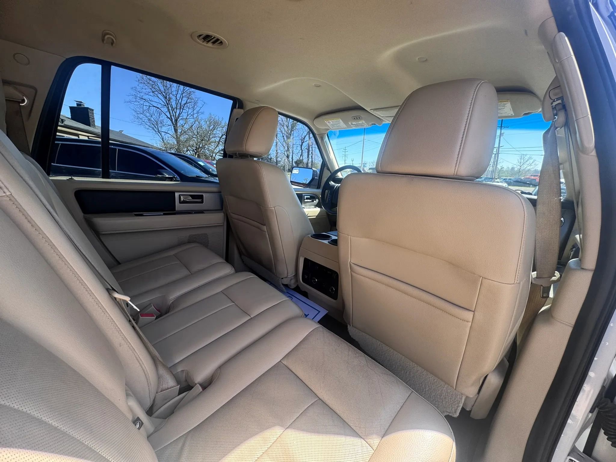 Used 2015 Ford Expedition EL XLT w/ Equipment Group 202A image 37