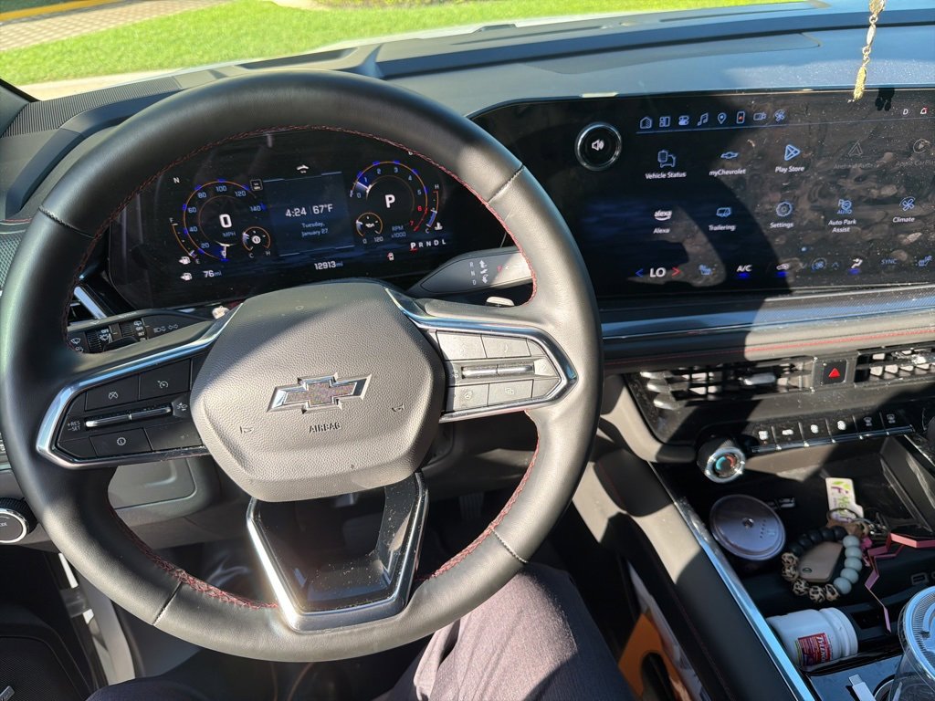 Used 2025 Chevrolet Suburban RST w/ Comfort Package image 2