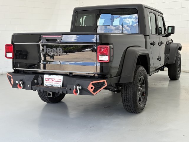 Used 2024 Jeep Gladiator Sport AWD/4WD image 7