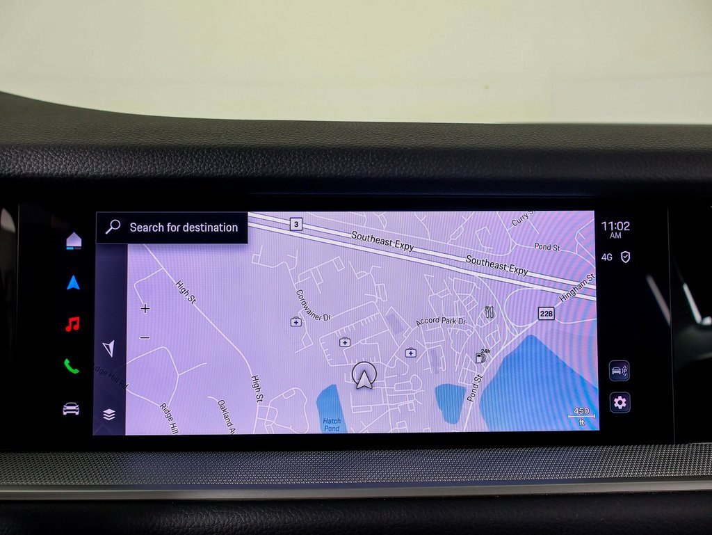 Used 2024 Porsche Cayenne image 16