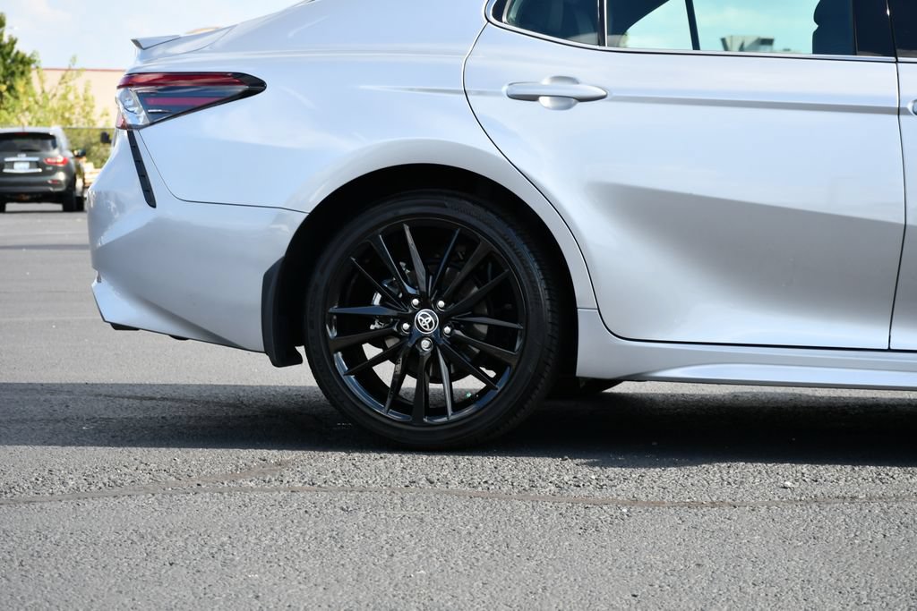 Used 2024 Toyota Camry XSE w/ Cold Weather Package FWD image 10