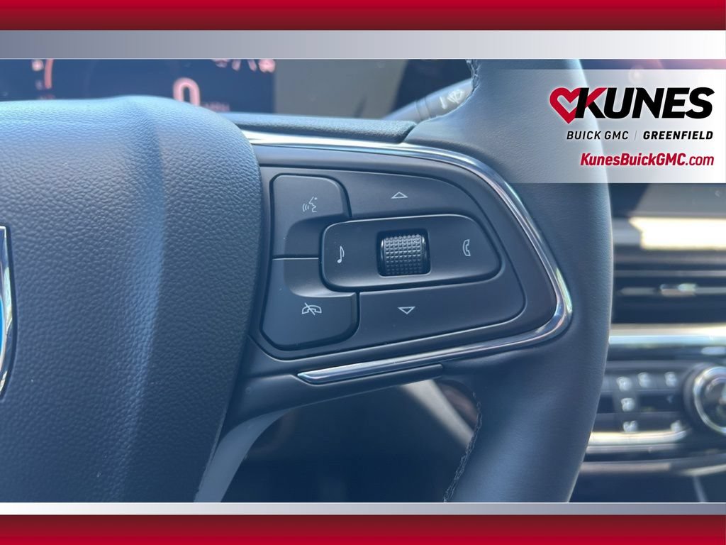 Used 2026 Buick Envista Sport Touring w/ Convenience I Package FWD image 23