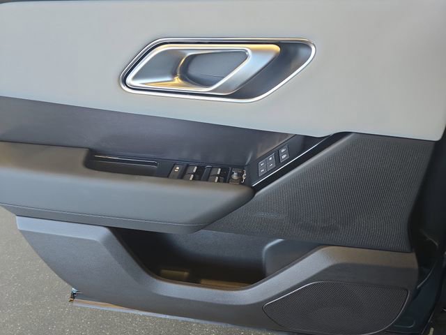 New 2026 Land Rover Range Rover Velar Dynamic SE AWD/4WD image 19