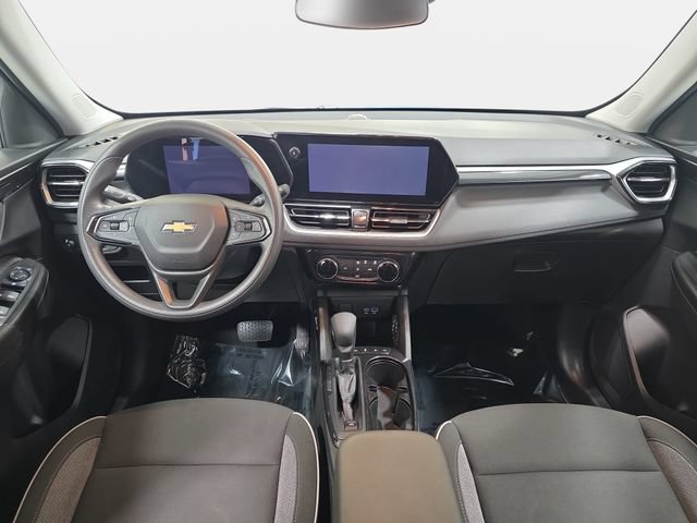 Used 2025 Chevrolet TrailBlazer LT AWD/4WD image 10