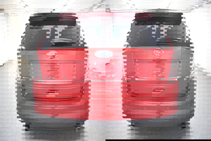 Used 2010 Ford Edge SEL FWD image 6