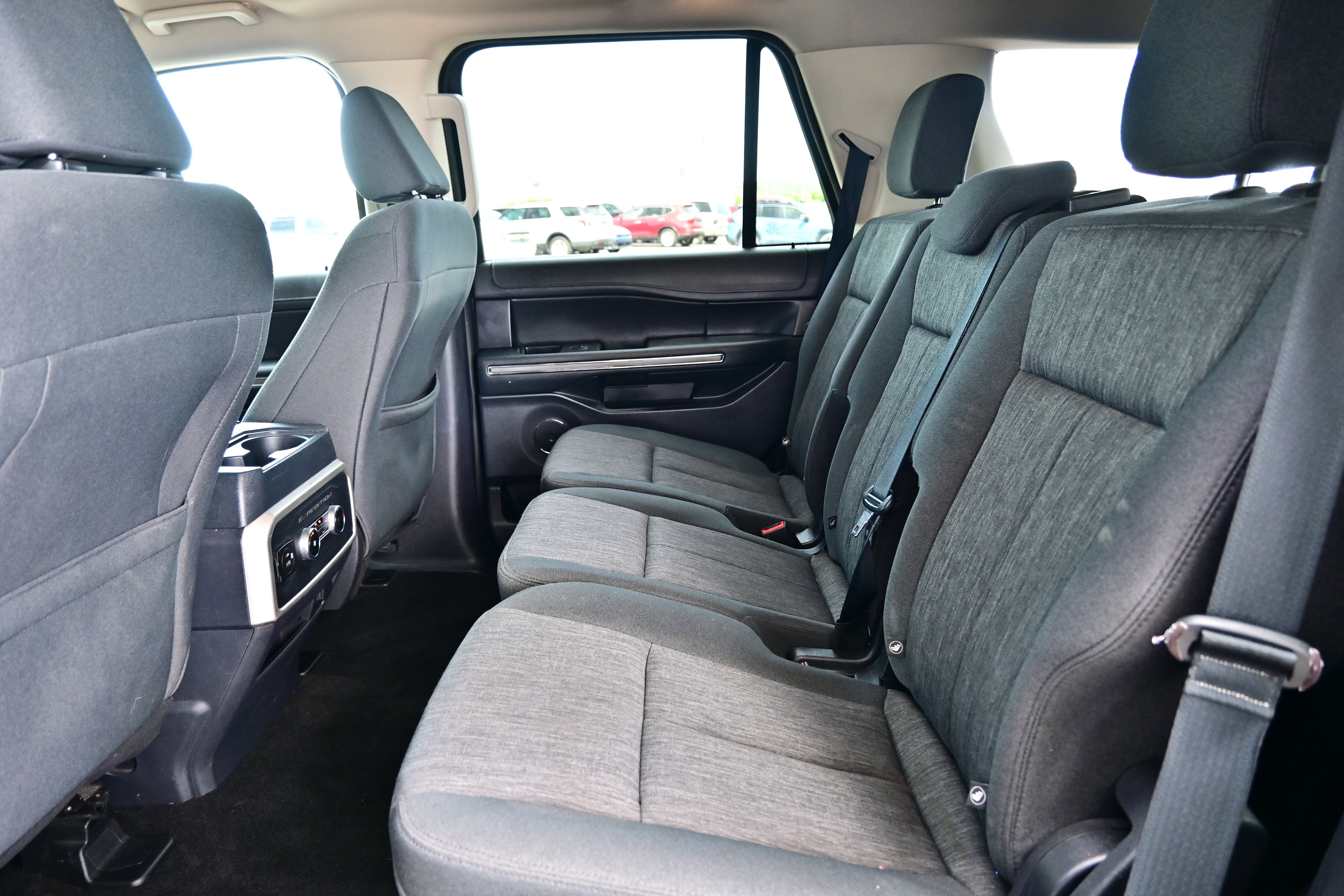 Used 2022 Ford Expedition XLT AWD/4WD image 16