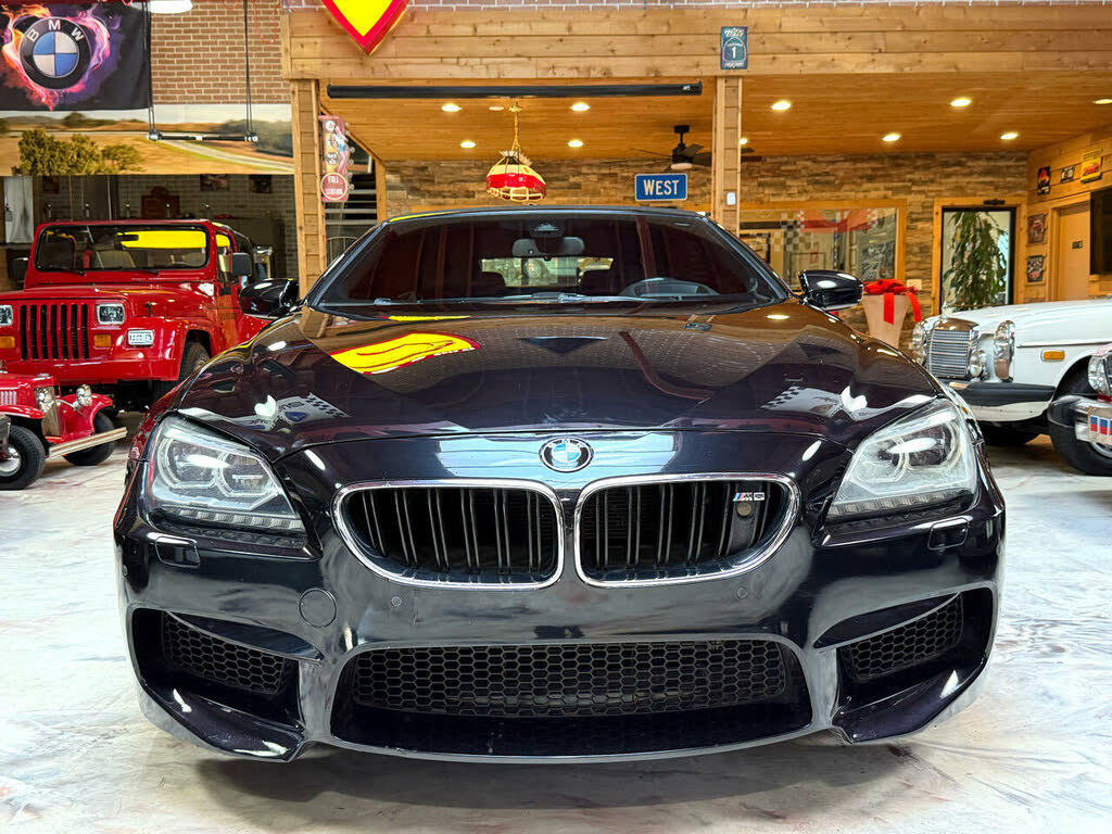 Used 2015 BMW M6 Convertible RWD image 2