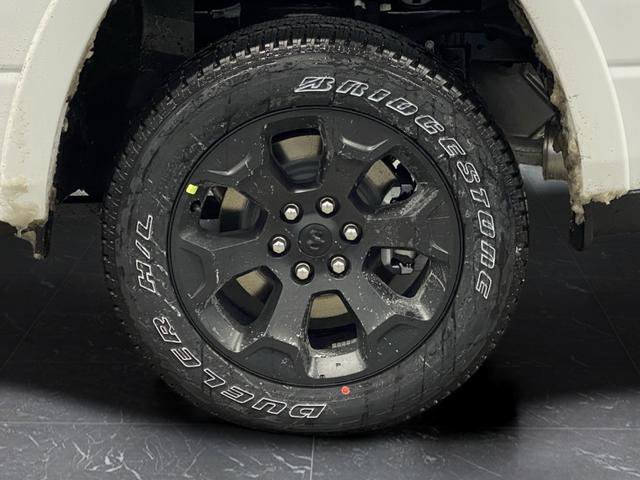 New 2026 RAM 1500 4x4 Crew Cab image 41