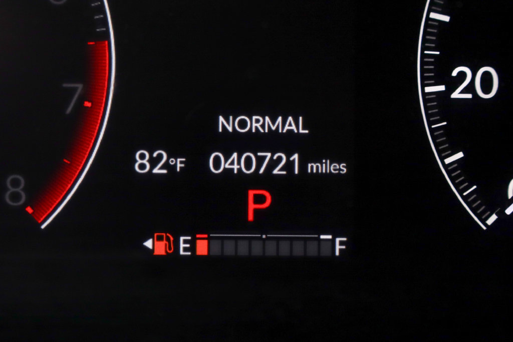 Used 2023 Honda CR-V EX-L image 25