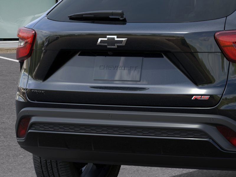 New 2026 Chevrolet Trax RS w/ Sunroof Package FWD image 14
