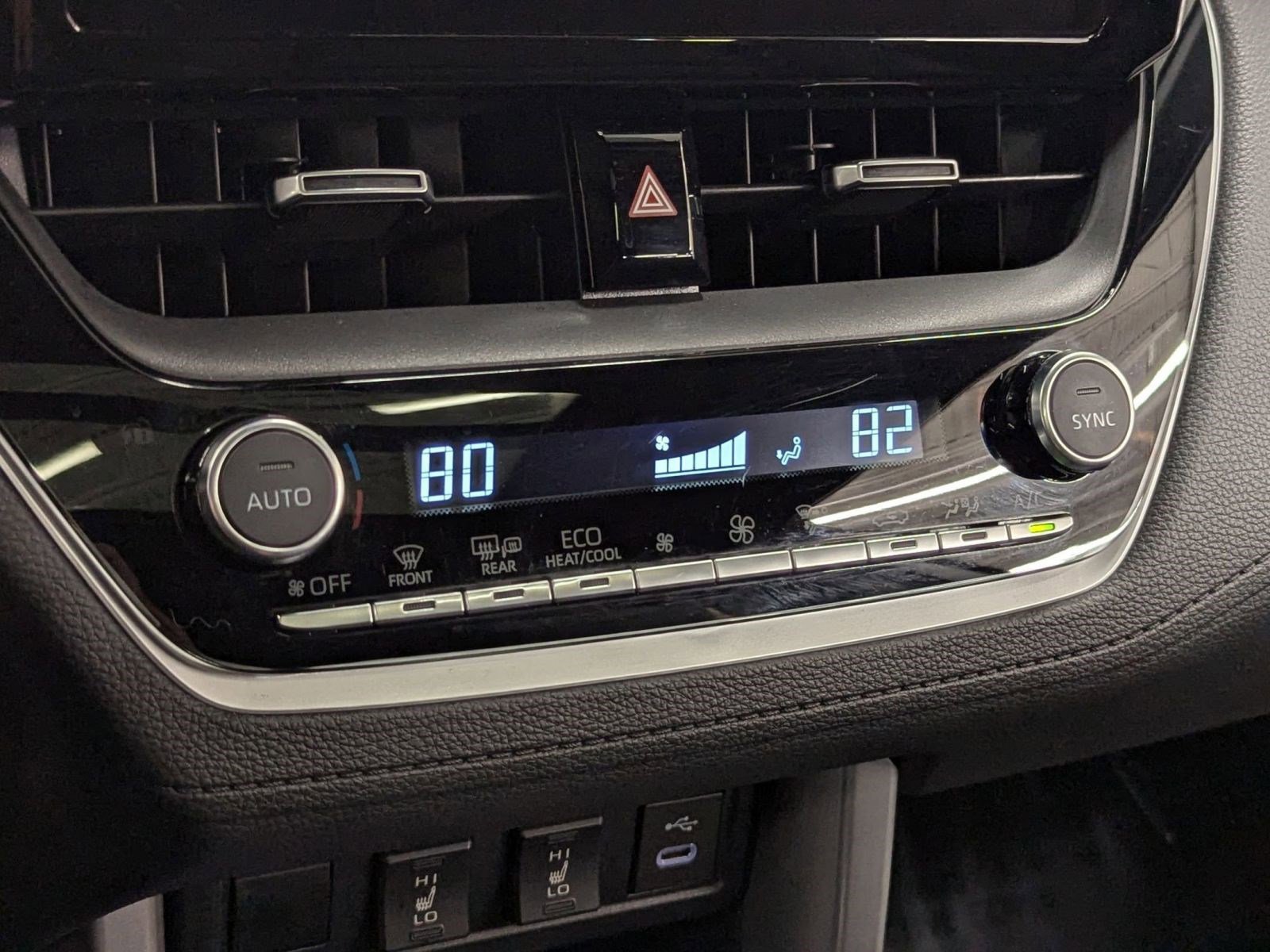 Used 2023 Toyota Corolla Cross XSE image 19