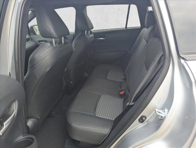 Used 2025 Toyota Corolla Cross AWD Hybrid w/ Convenience Package image 19