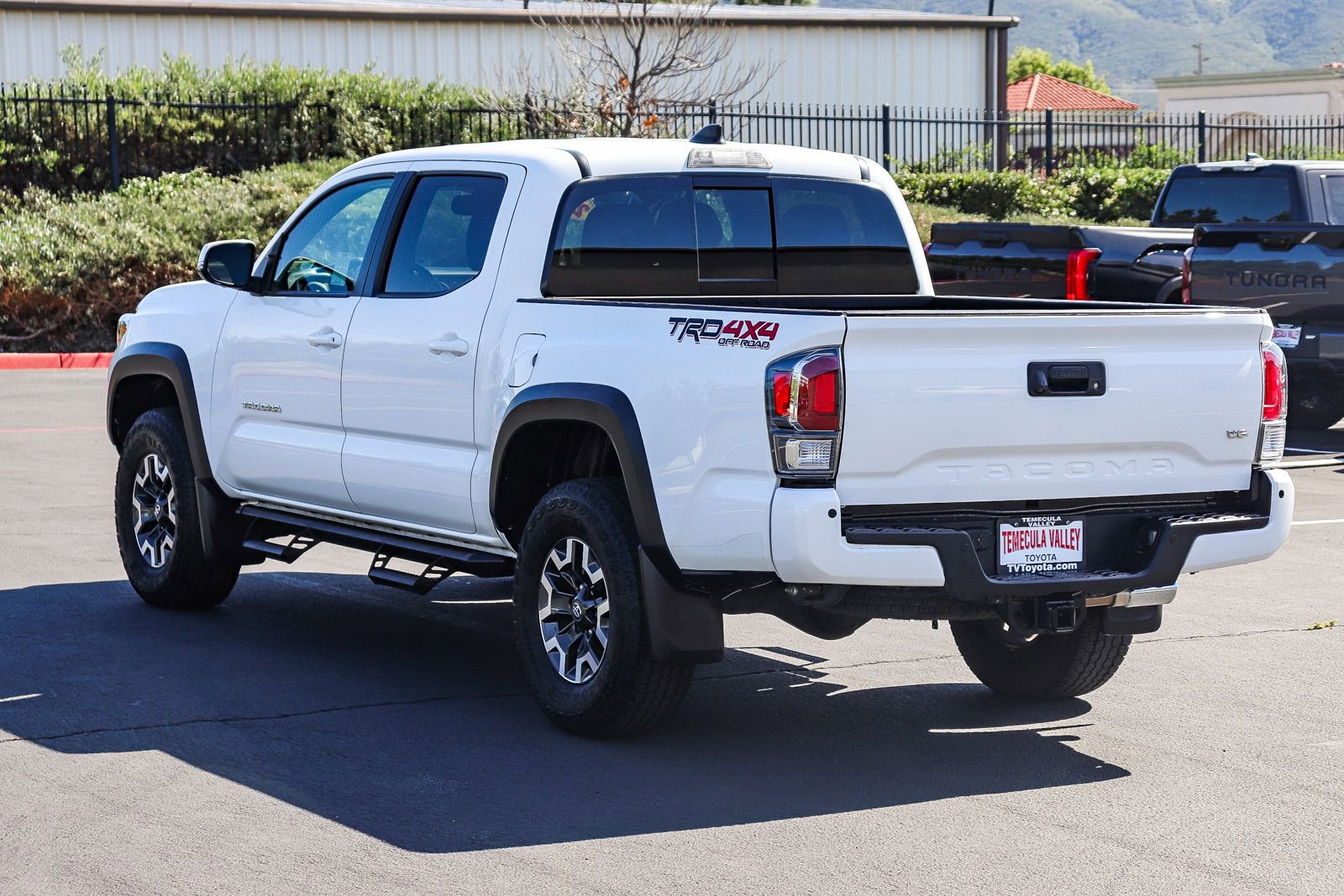 Certified 2023 Toyota Tacoma TRD Off-Road w/ Advanced Technology Package AWD/4WD image 5