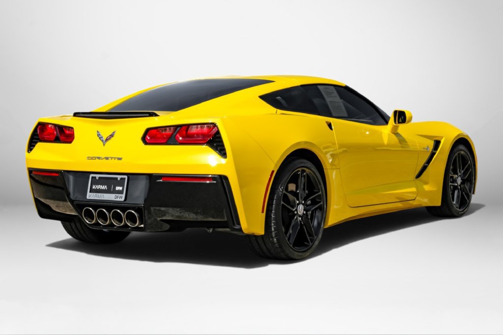 Used 2019 Chevrolet Corvette Stingray Coupe w/ 1LT RWD image 5
