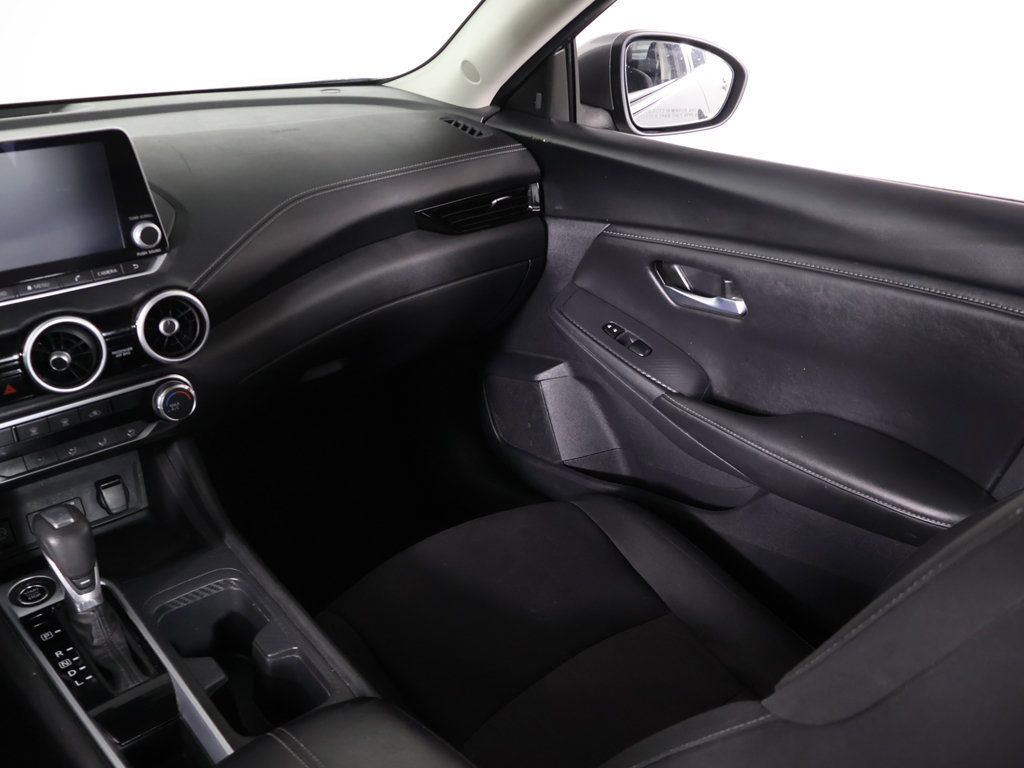 Used 2025 Nissan Sentra SV FWD image 33