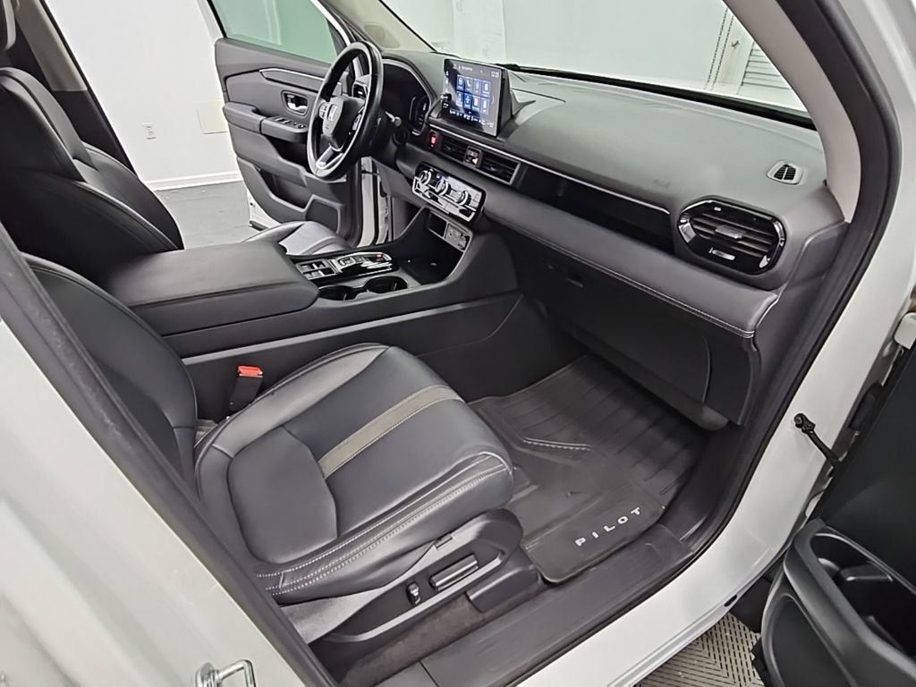 Used 2023 Honda Pilot EX-L image 39
