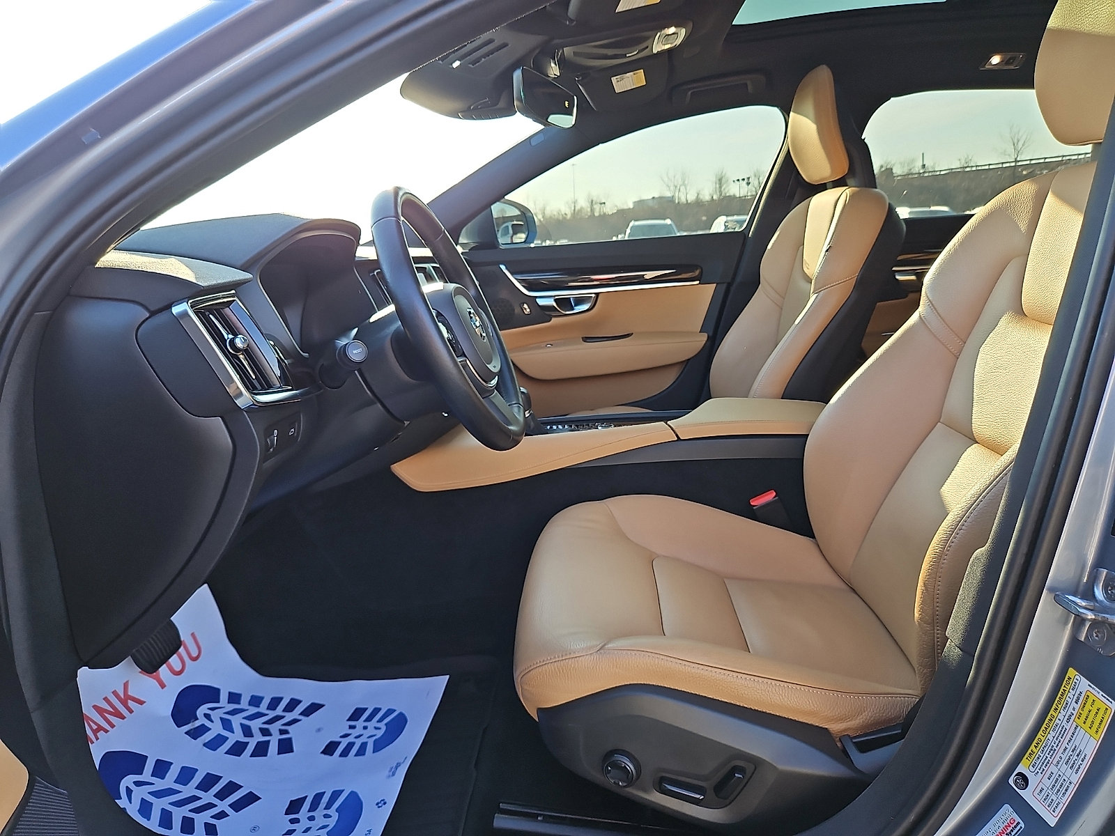 Used 2018 Volvo S90 T5 Momentum w/ Convenience Package image 13