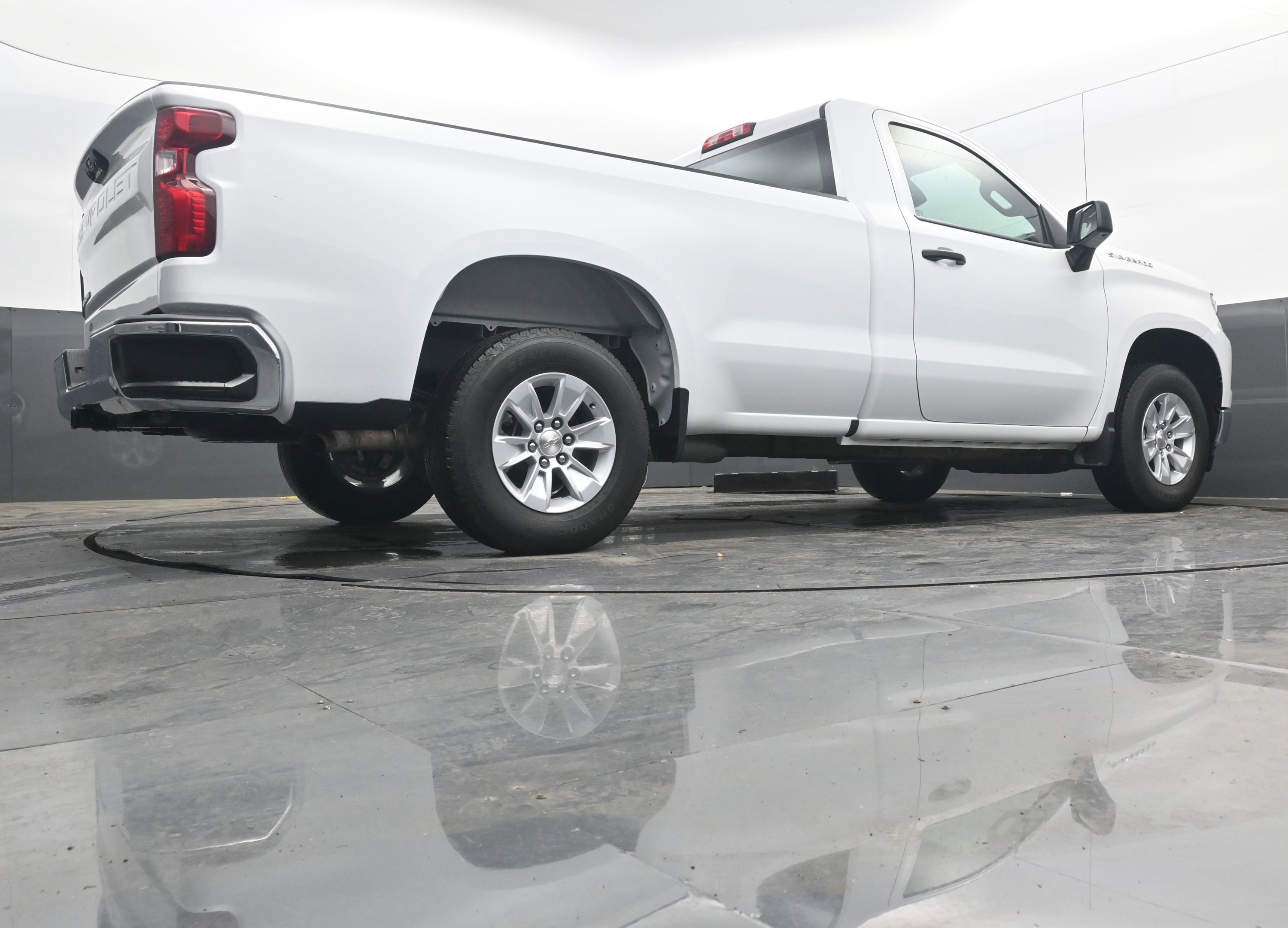 Certified 2024 Chevrolet Silverado 1500 W/T w/ WT Fleet Convenience Package image 27