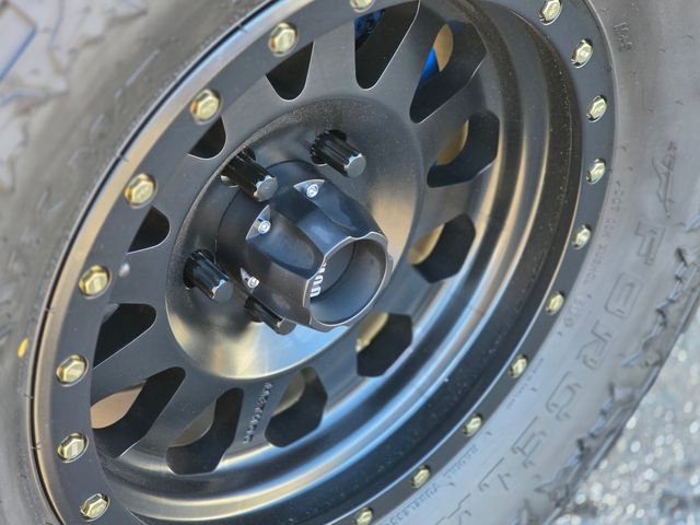 Used 2020 Jeep Gladiator Sport w/ Quick Order Package 24S image 16