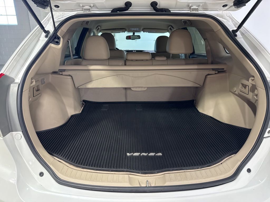 Used 2012 Toyota Venza XLE AWD/4WD image 31